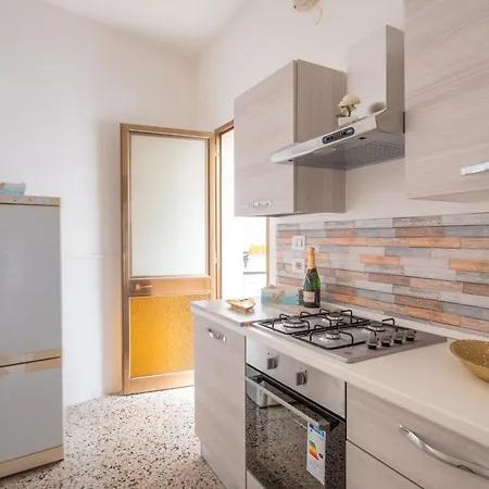 Mare E Frescura Sea View Vakantiehuis *